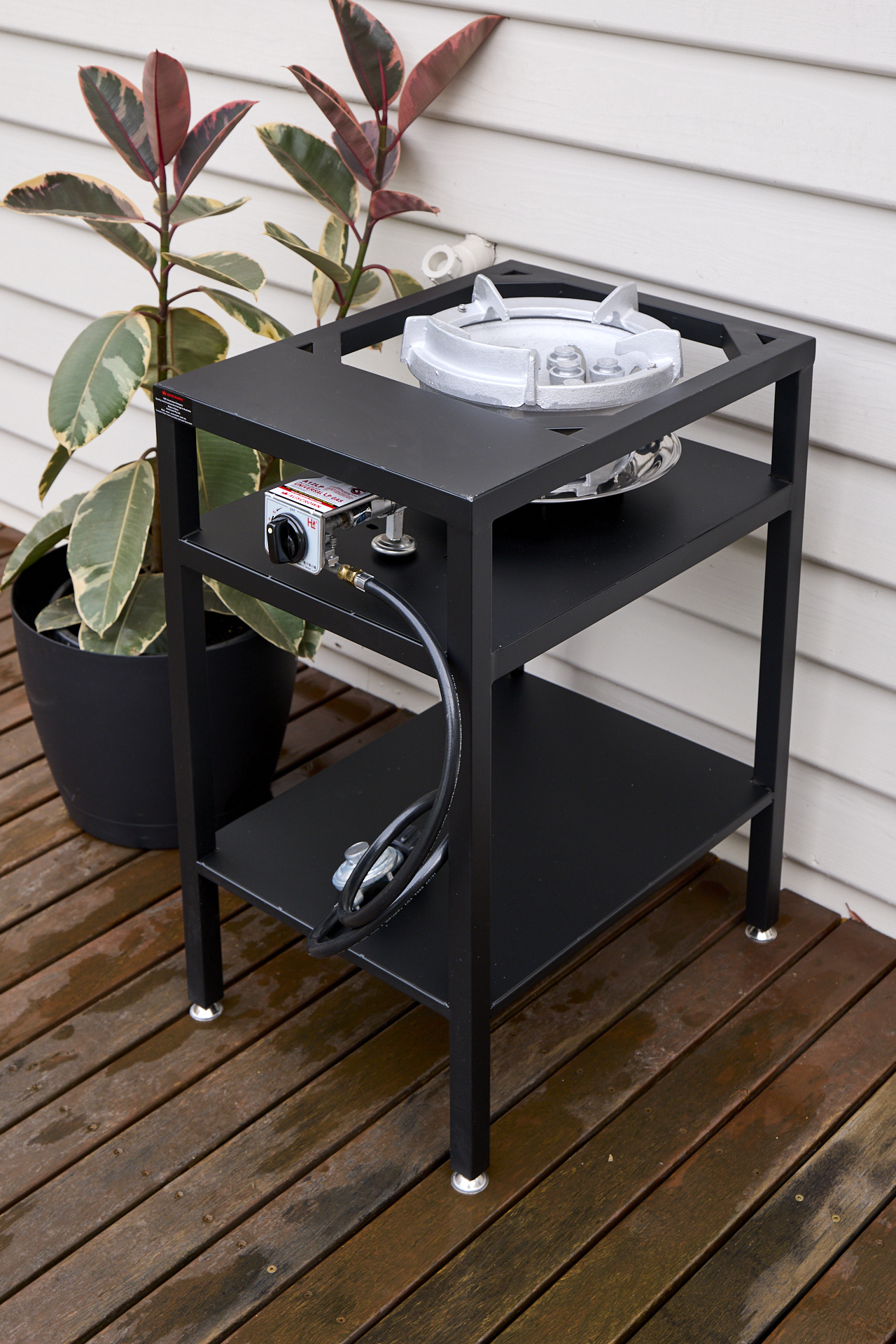 Bundle Buy - 12 Head Mushroom Burner LP Gas and tall steel frame table and vinyl cover