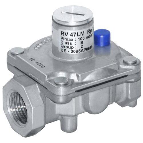 Maxitrol Natural Gas Regulator 1/2"